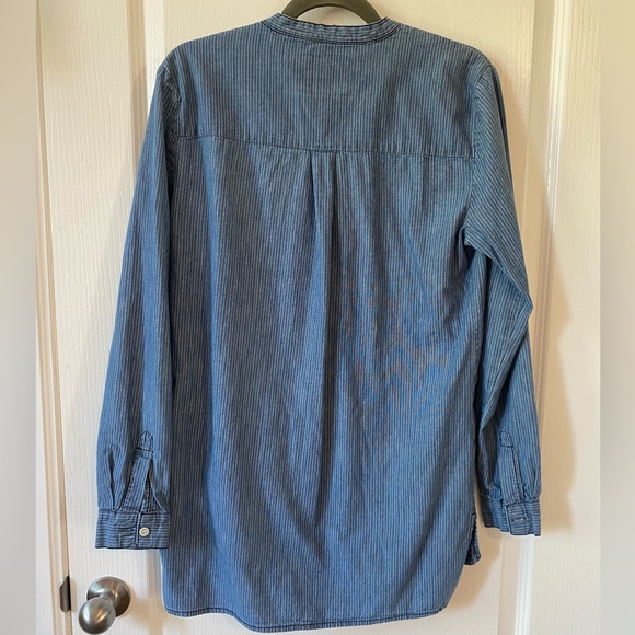 FOREVER 21 long sleeve 3/4 button down - Picture 2 of 5